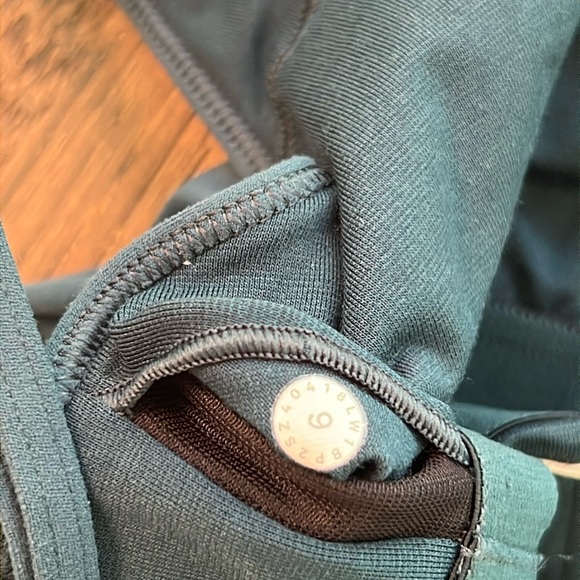 Lululemon “Hugged and Held” Tank in Royal Emerald - Picture 5 of 5